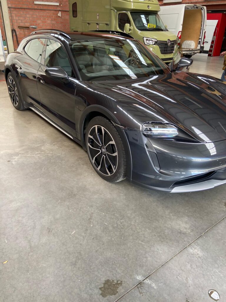 Porsche Taycan